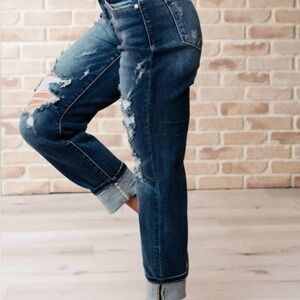 Judy Blue Ripped Boyfriend Jeans - Medium Blue Size 1/25